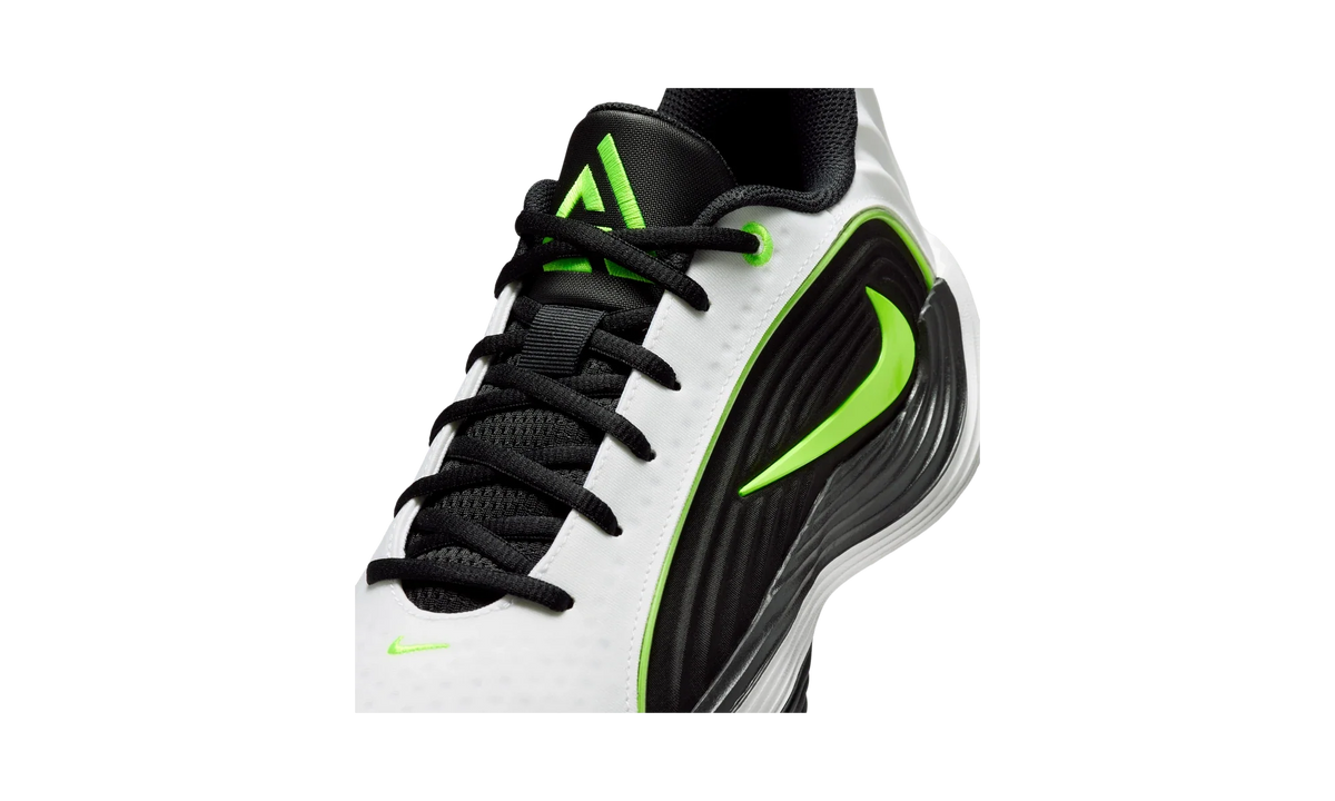 Overkicks - Nike Giannis Immortality 5 White Black Volt (IM5130-100) - detalle lateral interior