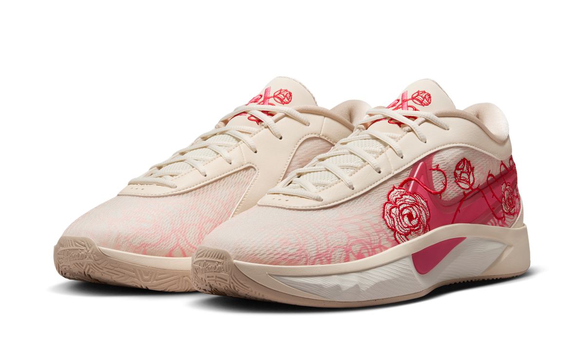Overkicks - Nike Giannis Zoom Freak 6 Roses (FV1295-100 / FV1294-100) - vista trasera