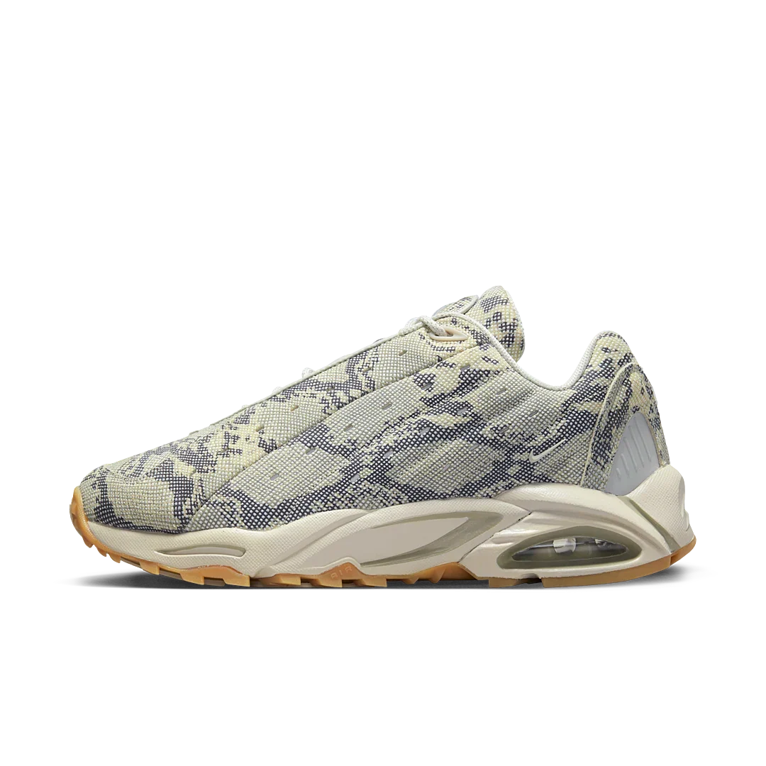 Overkicks - Nike Hot Step Air Terra Drake NOCTA Snakeskin (DR0508-001) - vista lateral