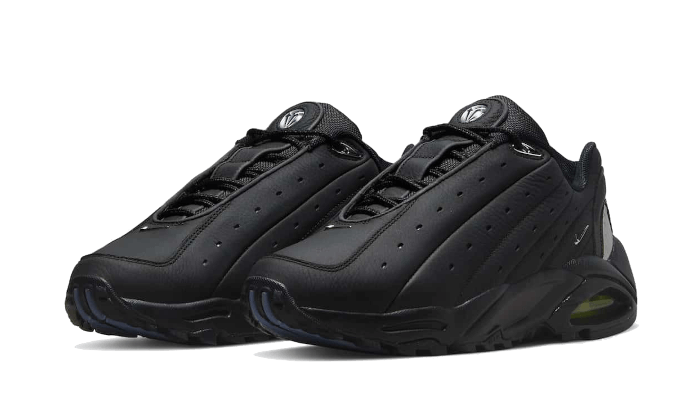 Overkicks - Nike Hot Step Air Terra Drake NOCTA Triple Black (DH4692-001) - vista trasera