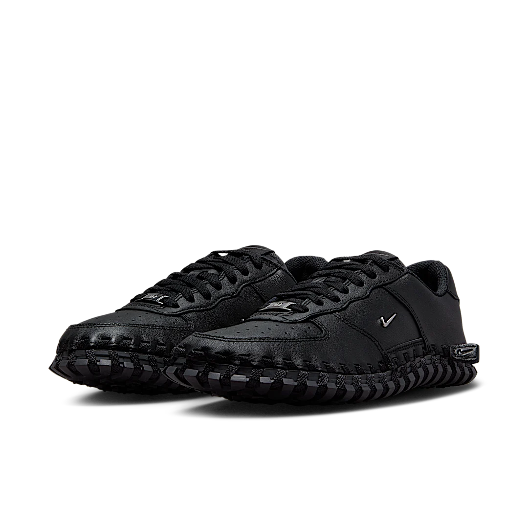 Overkicks - Nike J Force 1 Low LX Jacquemus Black (DR0424-001) - vista trasera