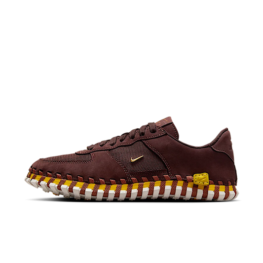 Overkicks - Nike J Force 1 Low LX Jacquemus Earth (DR0424-200) - vista lateral