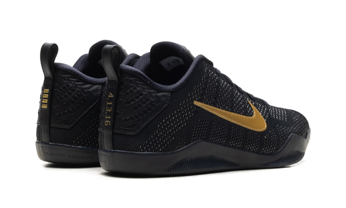 Overkicks - Nike Kobe 11 Elite Low Protro Fade to Black (2026) (IM4260-001) - par completo
