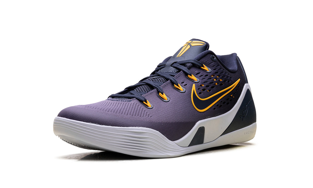 Overkicks - Nike Kobe 9 EM Low Protro Fade (IH1401-401) - detalle suela