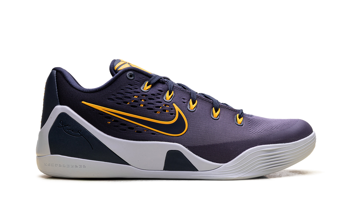 Overkicks - Nike Kobe 9 EM Low Protro Fade (IH1401-401) - detalle talon