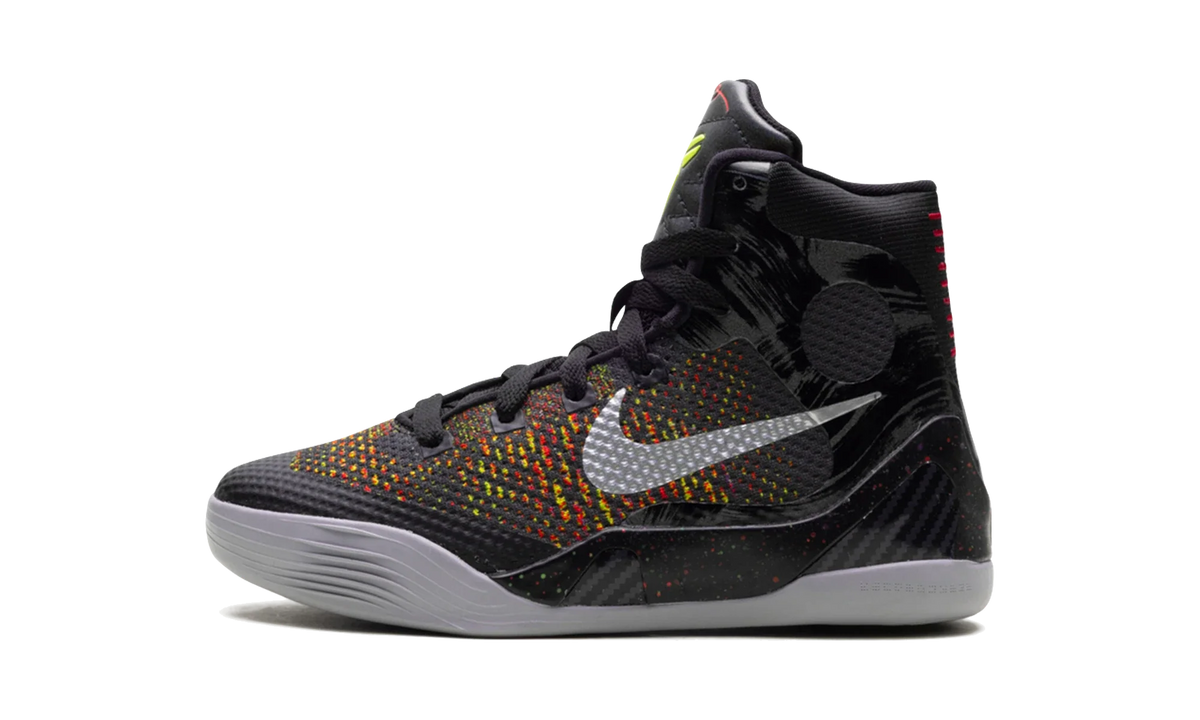 Overkicks - Nike Kobe 9 Elite Protro Masterpiece (2025) (GS) (HJ9446-001) - vista lateral