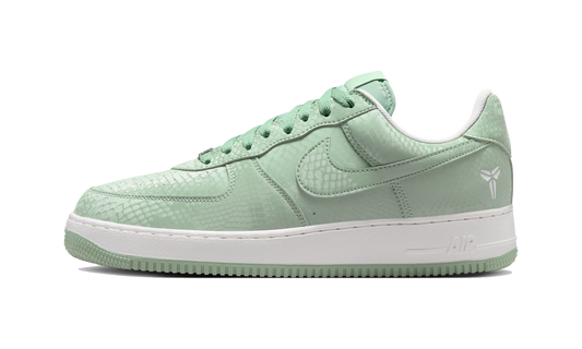 Overkicks - Nike Kobe Air Force 1 Low Steam Summit White (IB0018-005) - vista lateral