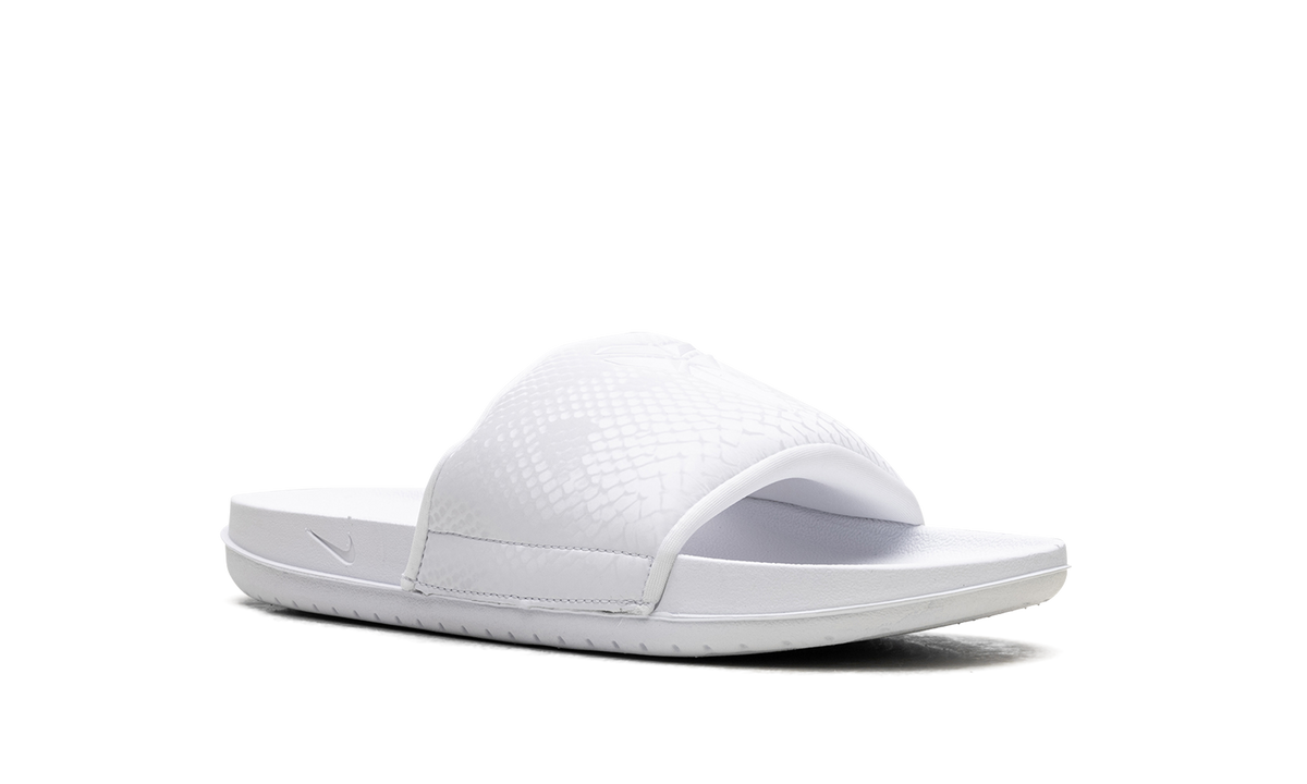 Overkicks - Nike Kobe Offcourt Slide Triple White (IF2870-100) - detalle lateral interior