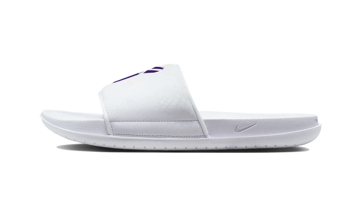 Overkicks - Nike Kobe Offcourt Slide White Court Purple (IF2870-101) - par completo
