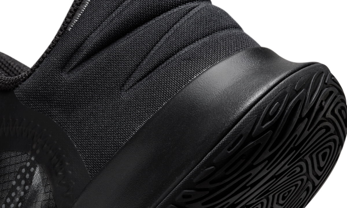 Overkicks - Nike Kyrie Flytrap V Black Black Cool Grey (CZ4100-004) - detalle