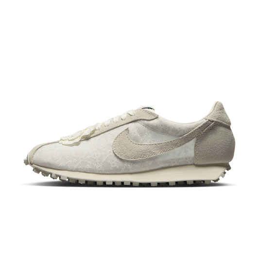 Overkicks - Nike LD-1000 Soft Pearl (Womens) (IH7345-001) - vista lateral