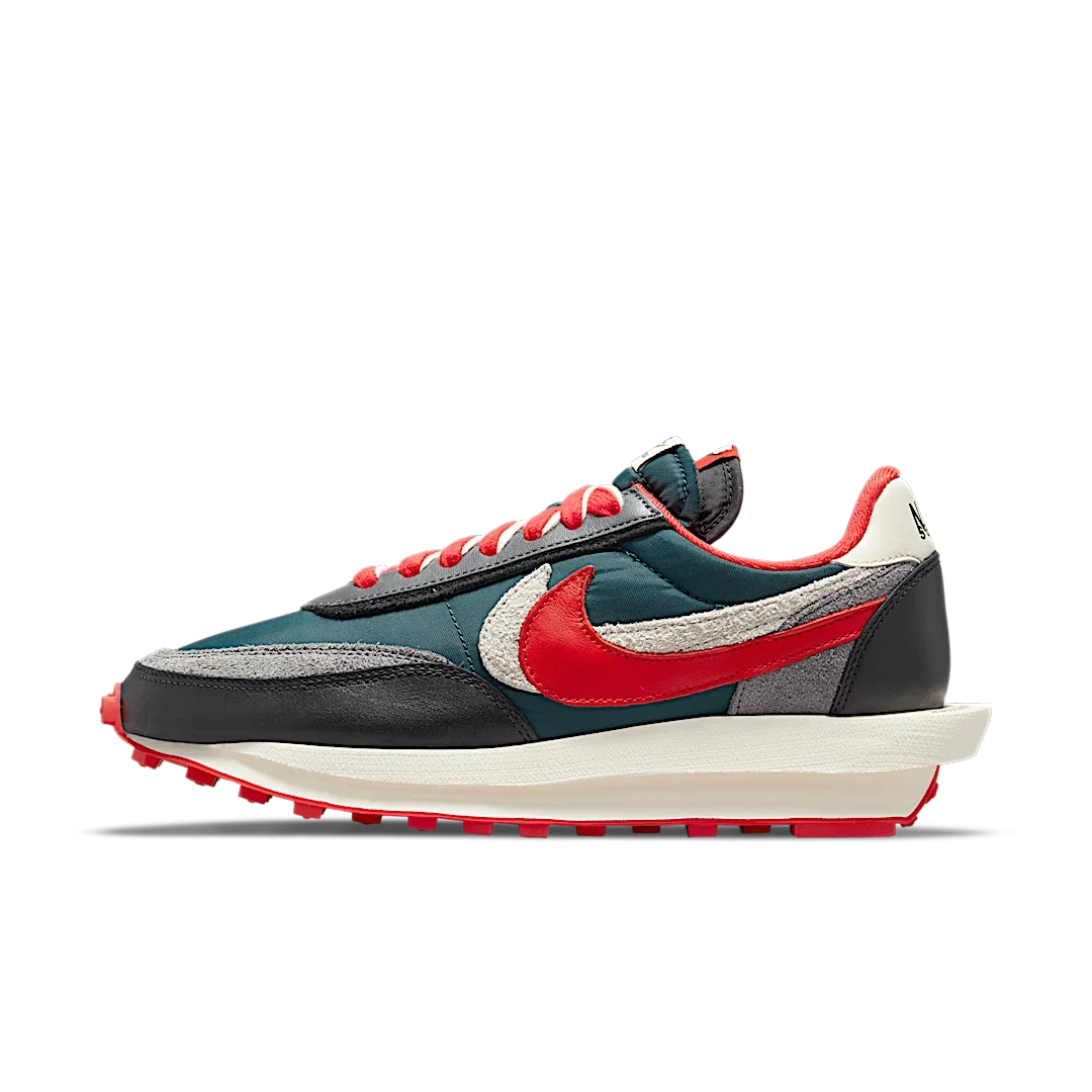 Overkicks - Nike LD Waffle sacai Undercover Midnight Spruce University Red (DJ4877-300) - vista lateral