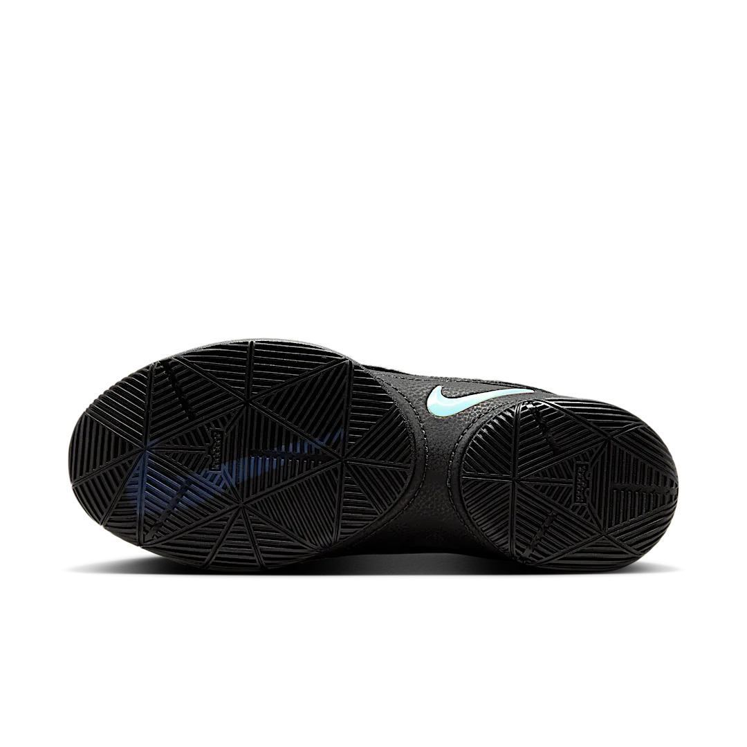 Overkicks - Nike LeBron 22 Black Label (IB3866-001/IB3865-001) - detalle suela