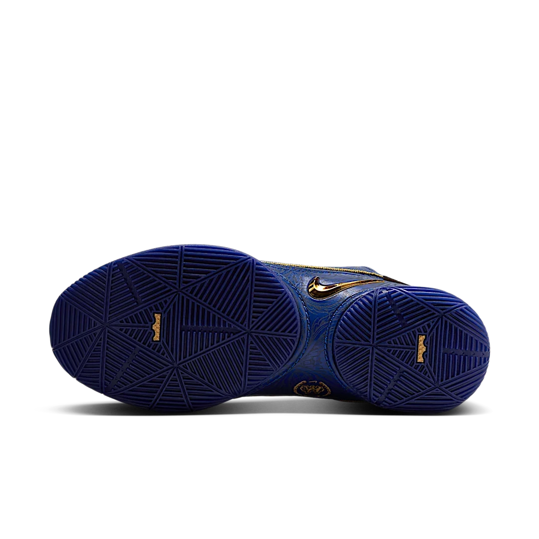 Overkicks - Nike LeBron 22 Monopoly Deep Royal Blue (HV5145-400/HV5146-400) - detalle suela