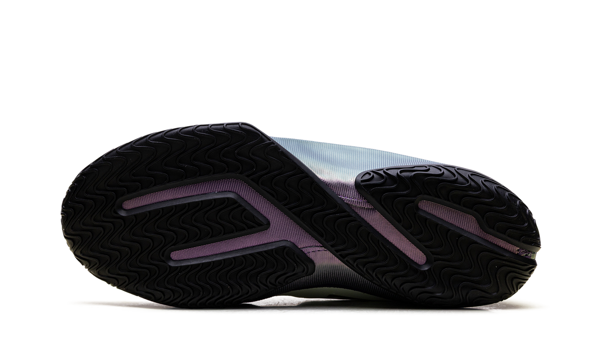 Overkicks - Nike LeBron 23 Green with Envy (IH1513-700 / IH1514-700) - vista superior