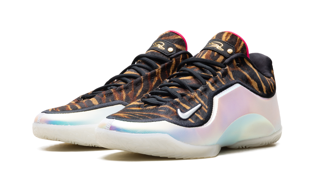 Overkicks - Nike LeBron 23 Heat Wave (Translucent Outsole) (IO1115-100) - vista trasera