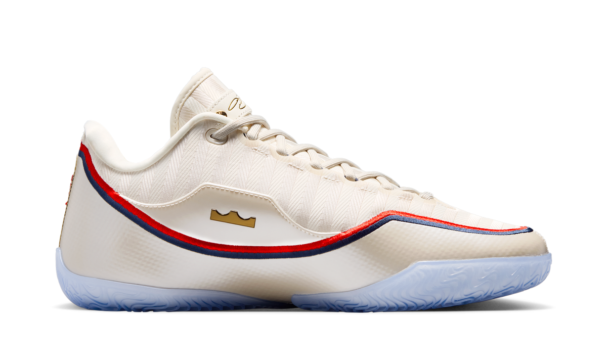 Overkicks - Nike LeBron 23 Old Glory (IB9562-103) - detalle suela