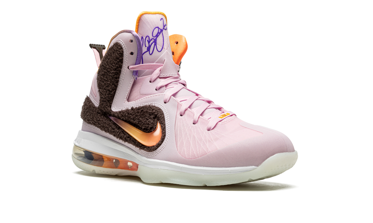 Overkicks - Nike LeBron 9 King of LA (2022) (DJ3908-600) - detalle lateral interior