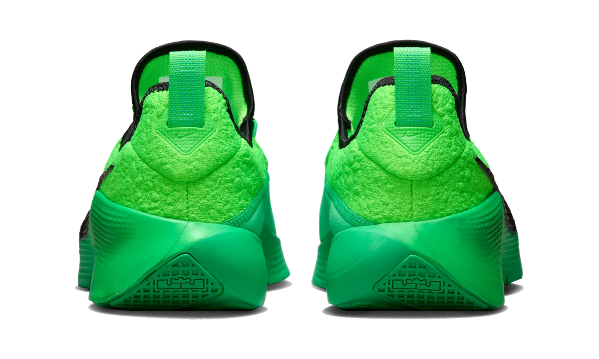 Overkicks - Nike LeBron TR 1 Green Strike (FJ6151-300) - detalle talon
