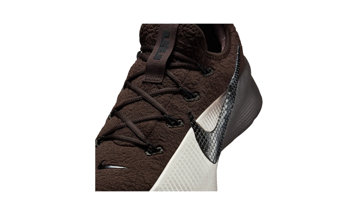 Overkicks - Nike LeBron TR 1 Velvet Brown Phantom Black (FJ6151-201) - detalle lateral interior