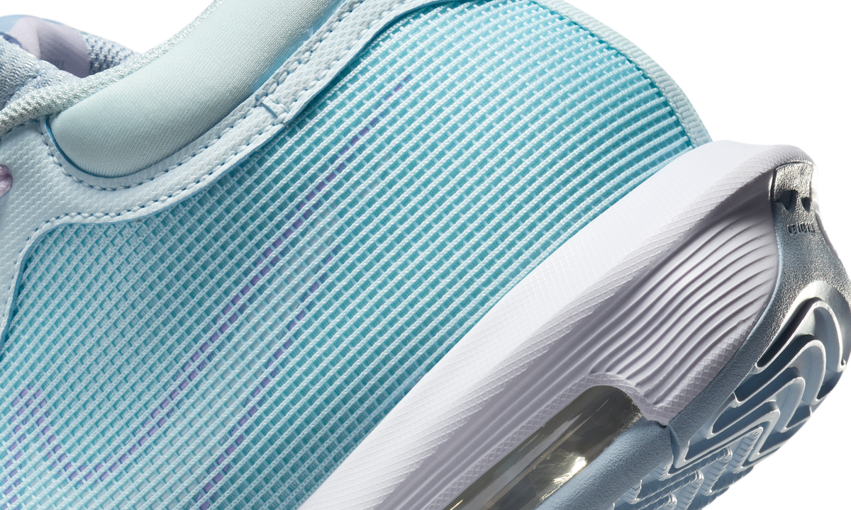 Overkicks - Nike LeBron Witness 8 Easter (FB2239-401 / FB2237-401) - detalle