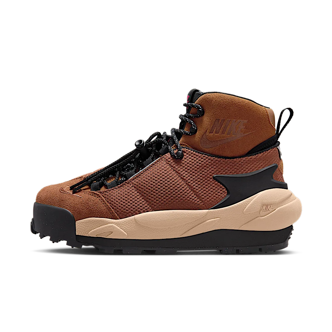 Overkicks - Nike Magmascape SP sacai Light British Tan (FN0563-200) - vista lateral