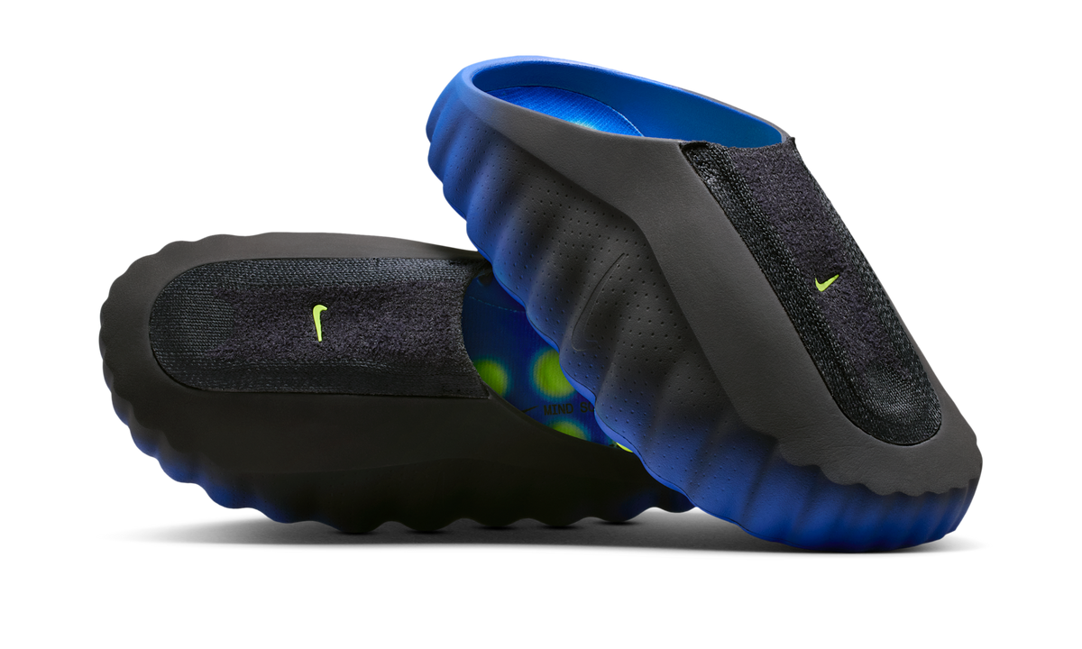 Overkicks - Nike Mind 001 Flyknit Slide Hyper Royal Black (IR2175-400) - vista lateral