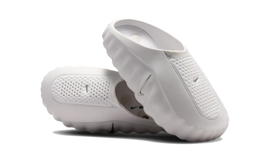 Overkicks - Nike Mind 001 Slide Summit White (Womens) (HQ4309-101) - vista lateral