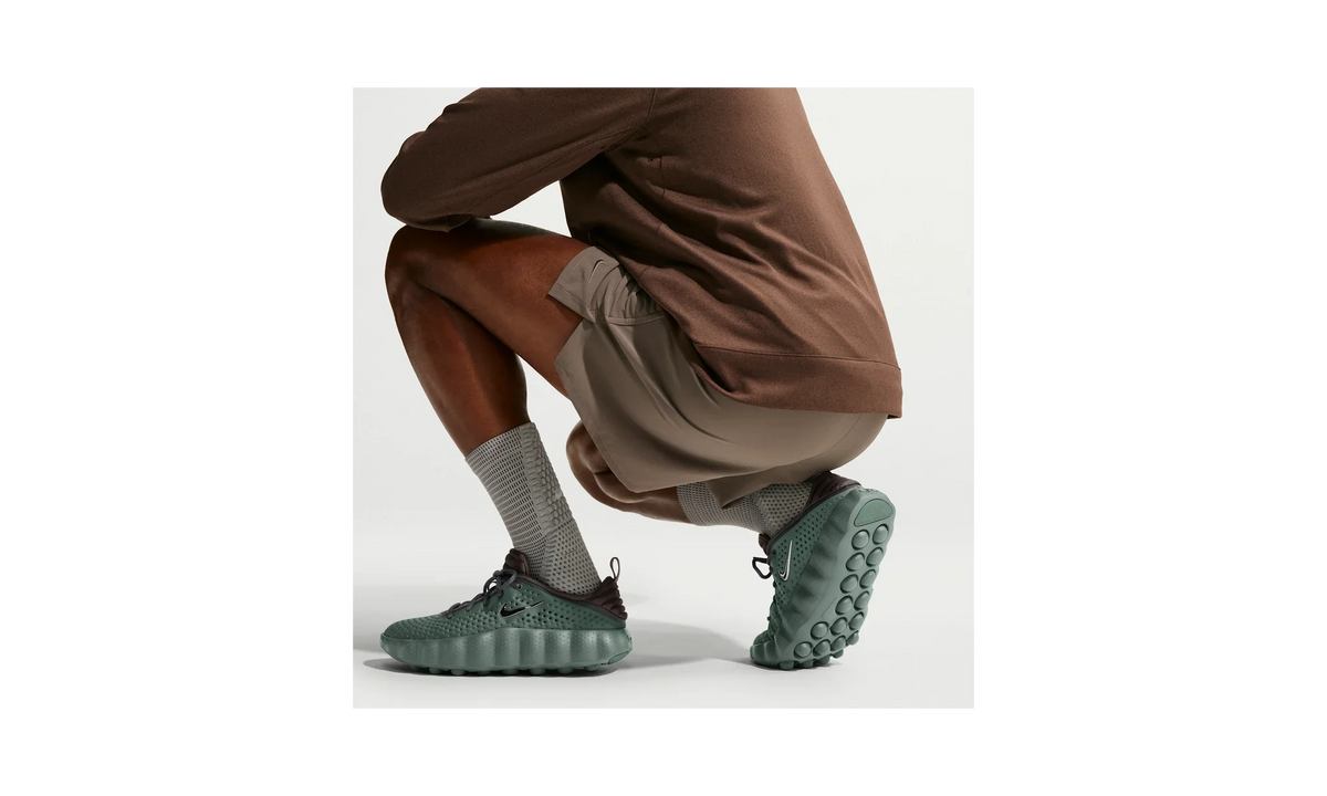 Overkicks - Nike Mind 002 Camo Green (HQ4308-300) - detalle