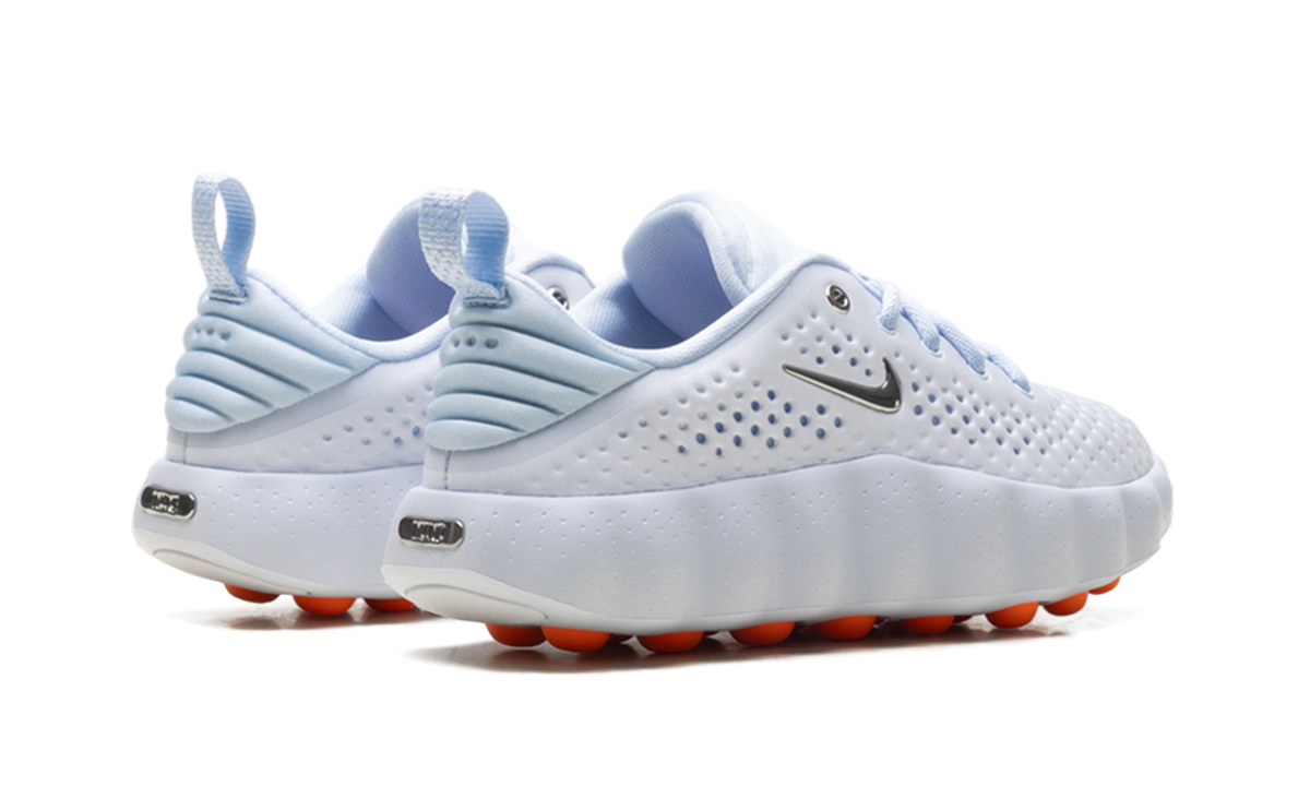 Overkicks - Nike Mind 002 Football Grey (Womens) (HQ4310-002) - par completo