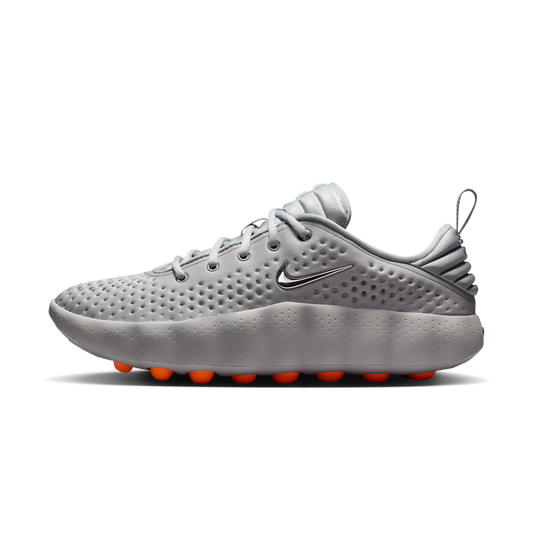 Overkicks - Nike Mind 002 Light Smoke Grey (Womens) (HQ4310-003) - vista lateral
