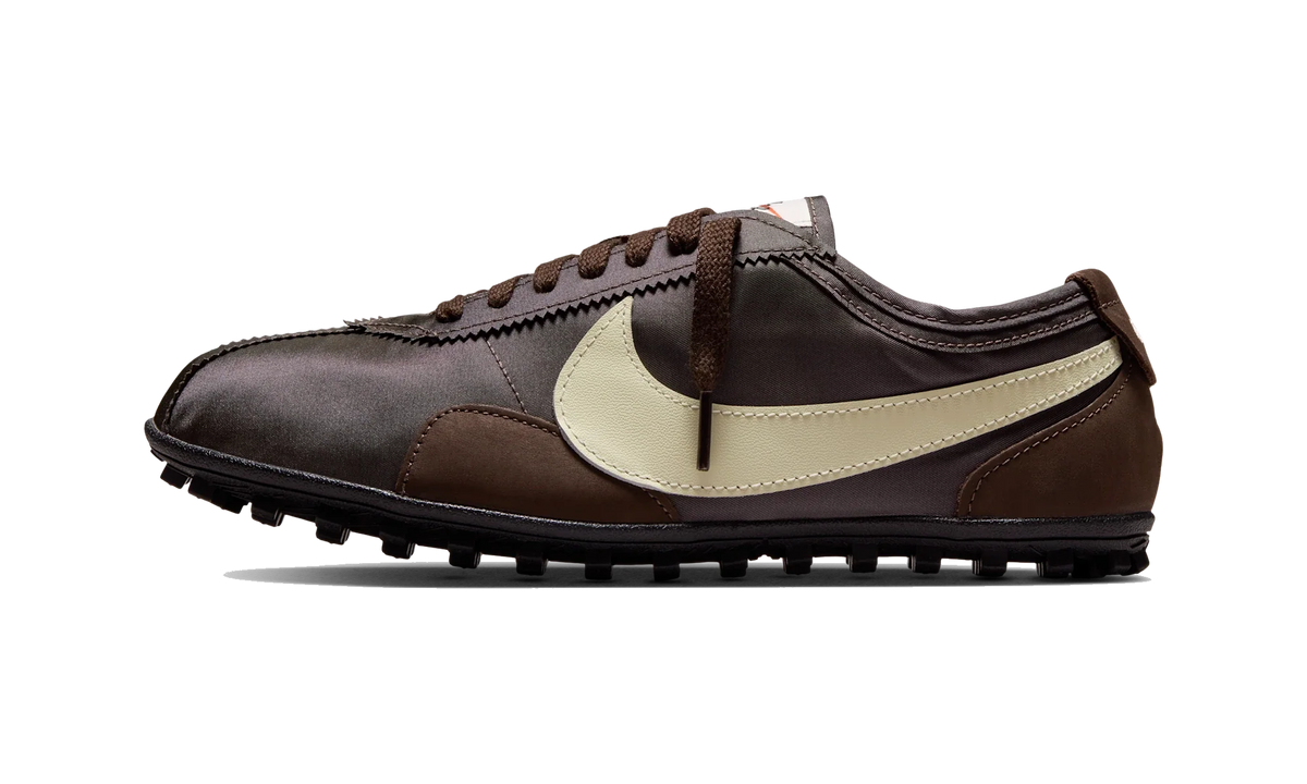 Overkicks - Nike Moon Shoe Baroque Brown Cashmere (Womens) (IW0955-201) - vista lateral