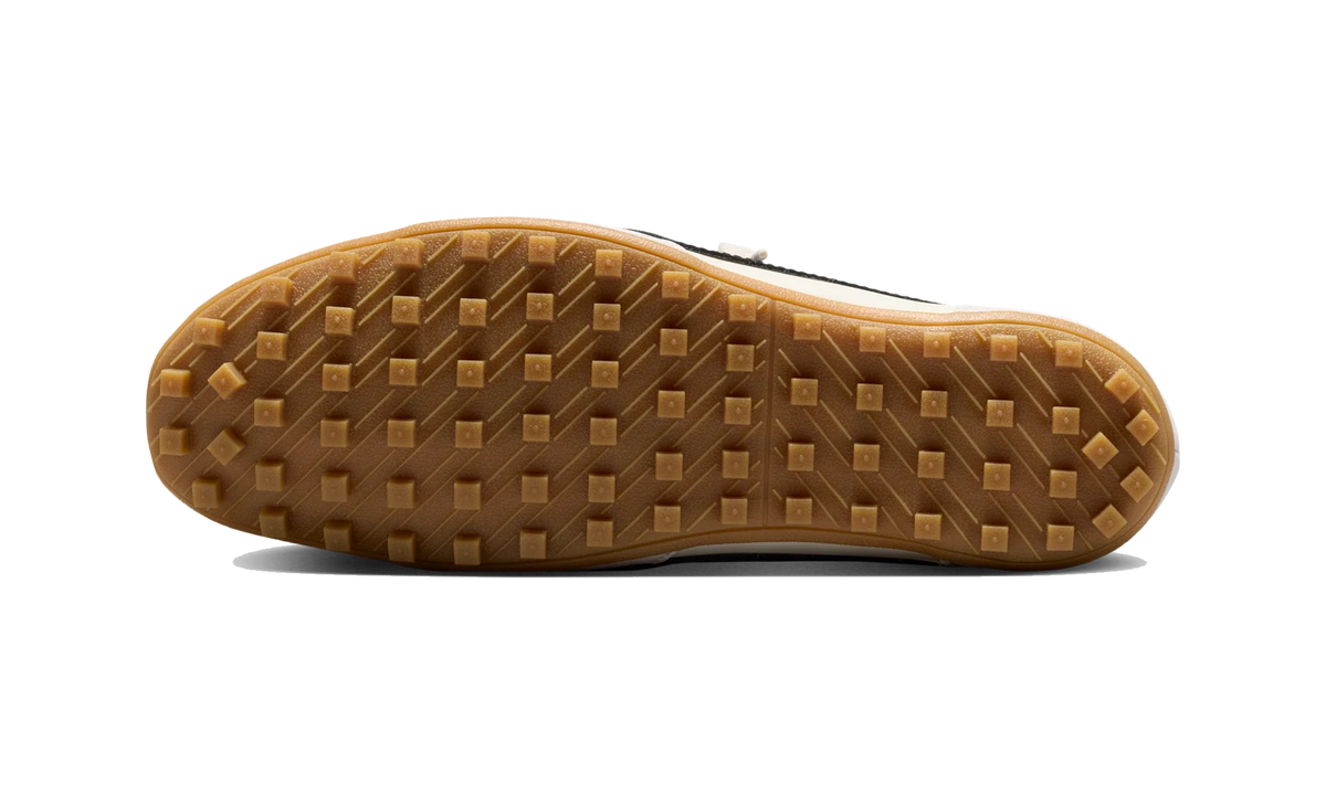 Overkicks - Nike Moon Shoe OG Sail Black Gum (Womens) (IW0955-101) - par completo