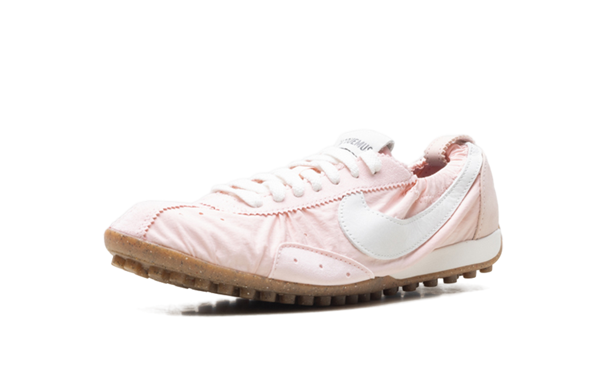 Overkicks - Nike Moon Shoe SP Jacquemus Aluminum Pink (Womens) (HV8547-601) - detalle suela