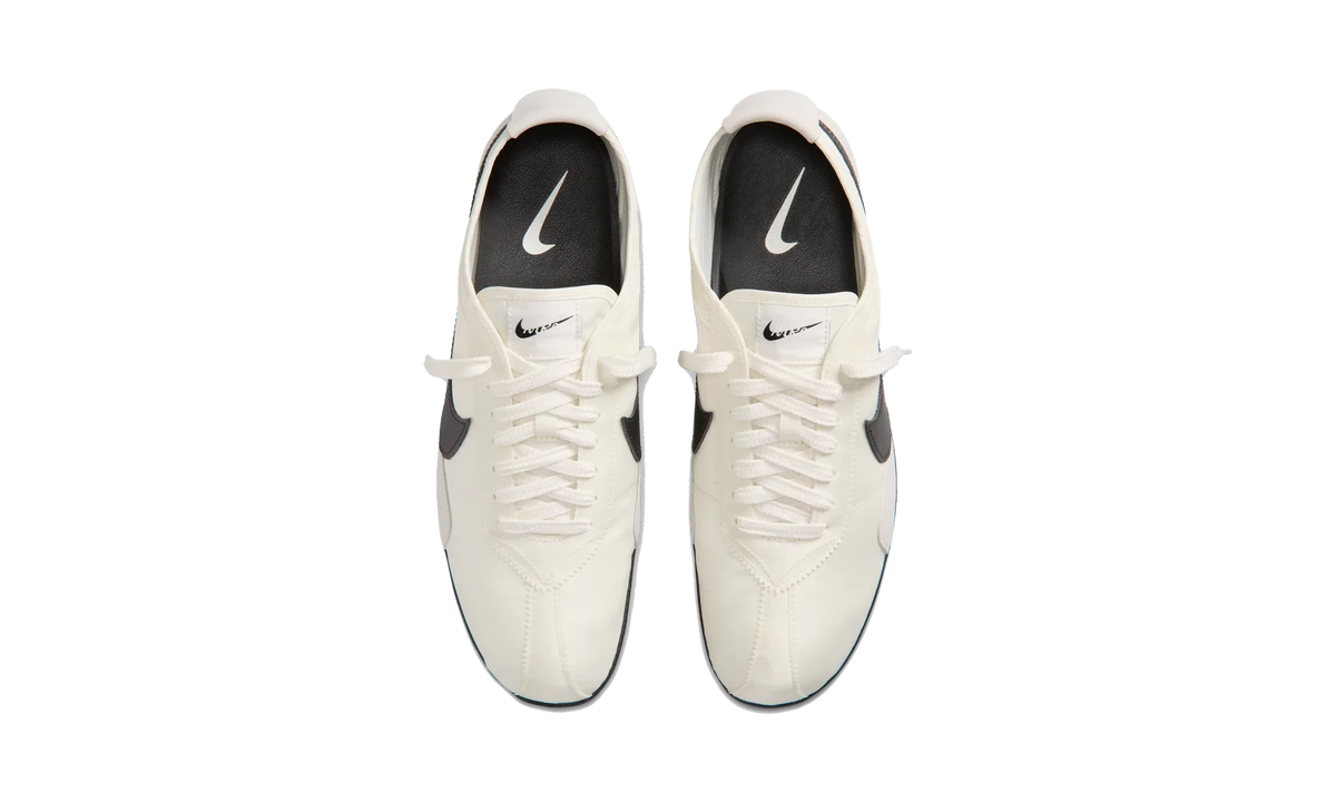 Overkicks - Nike Moon Shoe Sail Black (IX3952-100) - vista superior