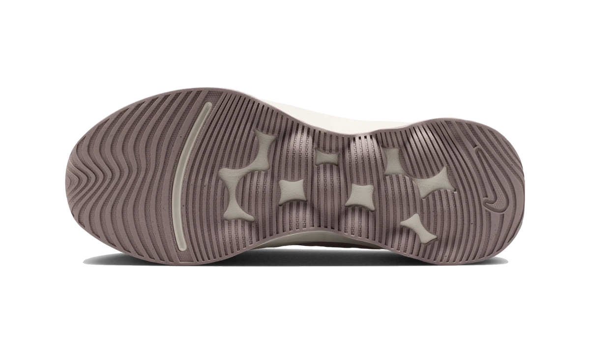 Overkicks - Nike Motiva 2 Pearl Pink Light Violet Tattoo (Womens) (II7278-600) - par completo