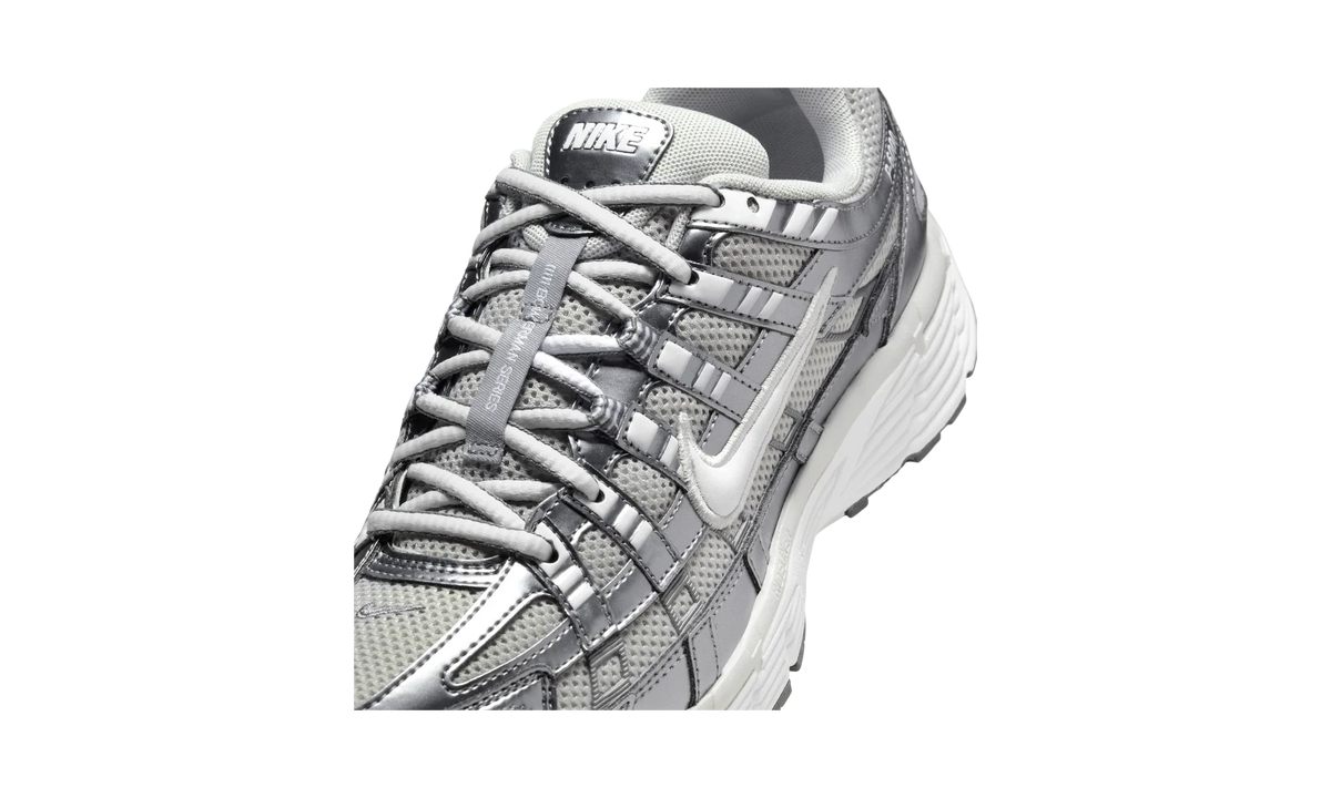 Overkicks - Nike P-6000 Grey Fog Metallic Cool Grey (Womens) (IO3496-001) - detalle lateral interior