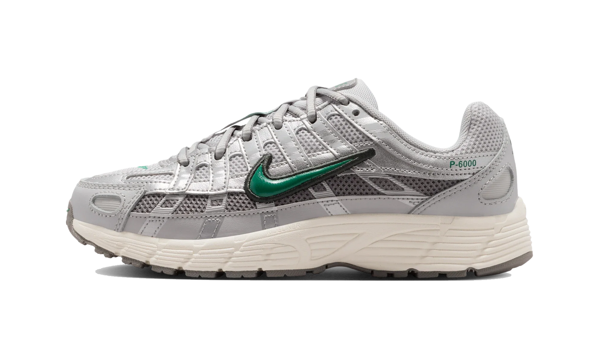 Overkicks - Nike P-6000 Grey Fog Silver Malachite (GS) (HV5064-021) - vista lateral