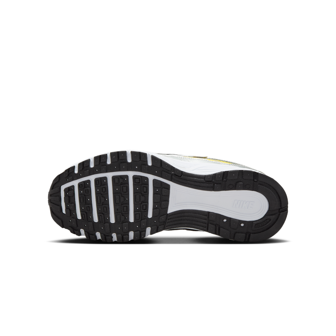 Overkicks - Nike P-6000 Lightning Metallic SIlver (GS) (HV5064-701) - imagen 4
