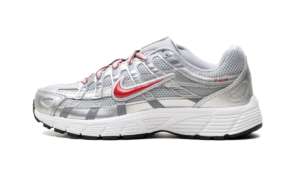 Overkicks - Nike P-6000 Metalic Silver Cool Red (GS) (HV5064-002) - vista lateral