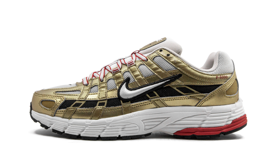 Overkicks - Nike P-6000 Metallic Gold (Womens) (BV1021-007) - vista lateral