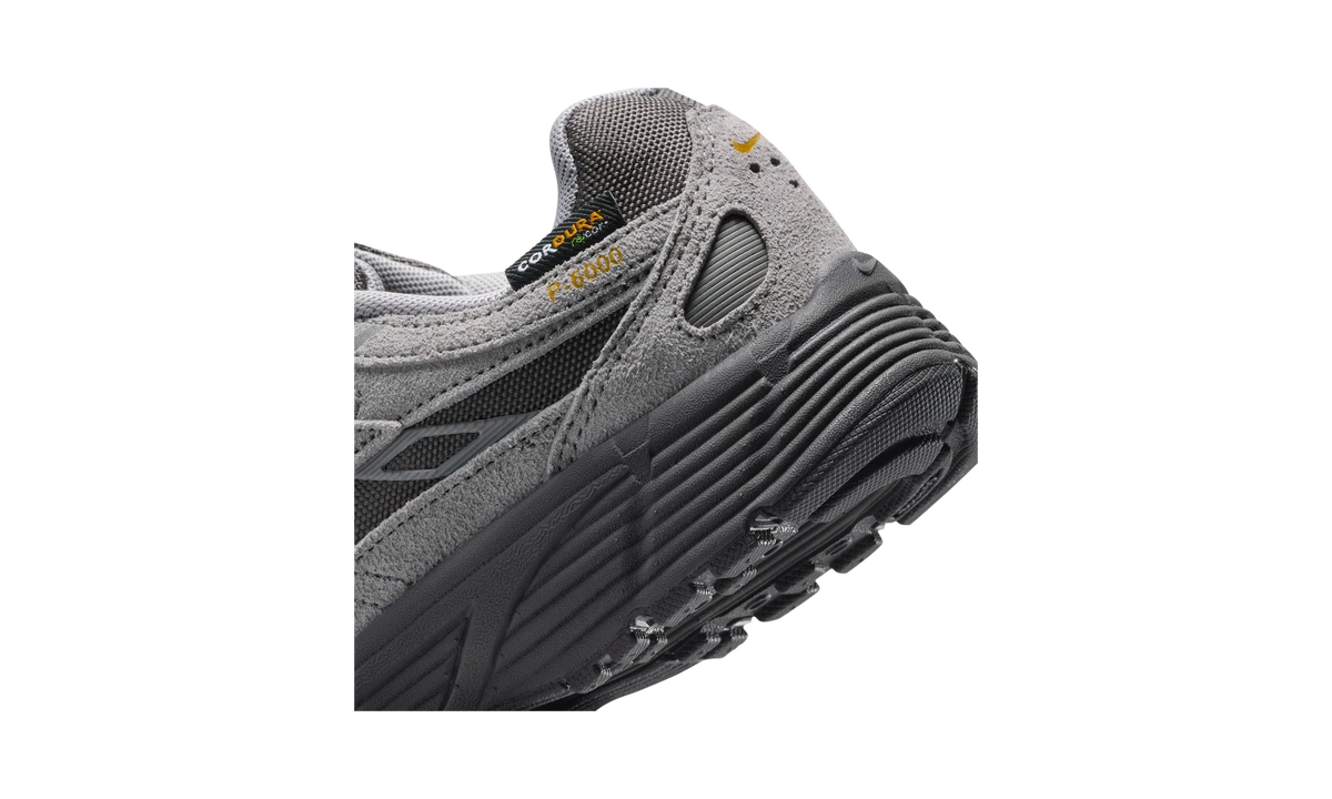 Overkicks - Nike P-6000 Premium Medium Ash Grey Golden Hops (GS) (IO4668-200) - imagen 8