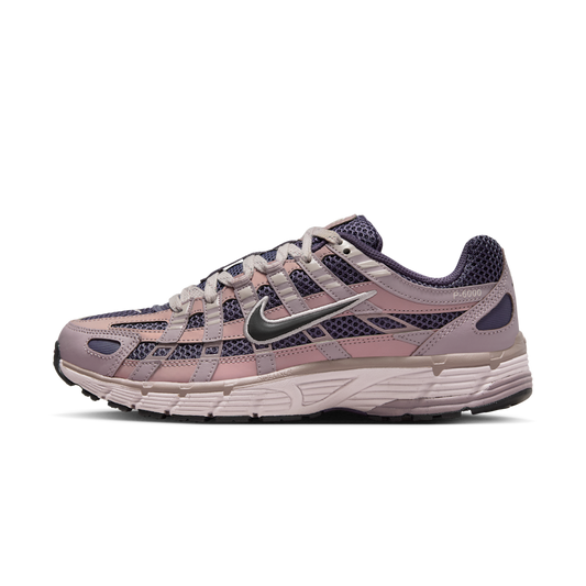 Overkicks - Nike P-6000 SE Light Violet Ore Dark Raisin (Womens) (IF1756-201) - vista lateral