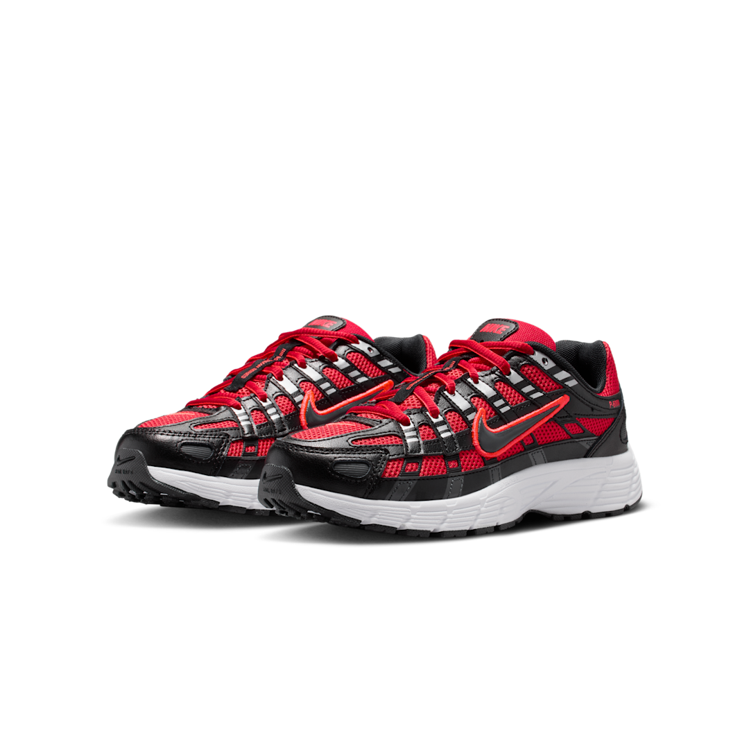Overkicks - Nike P-6000 University Red Metallic Silver Dark Smoke Grey Black (GS) (HV5064-601) - imagen 2