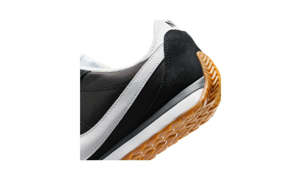 Overkicks - Nike Pacific Black White Iron Grey Gum (GS) (IH7378-001) - imagen 8