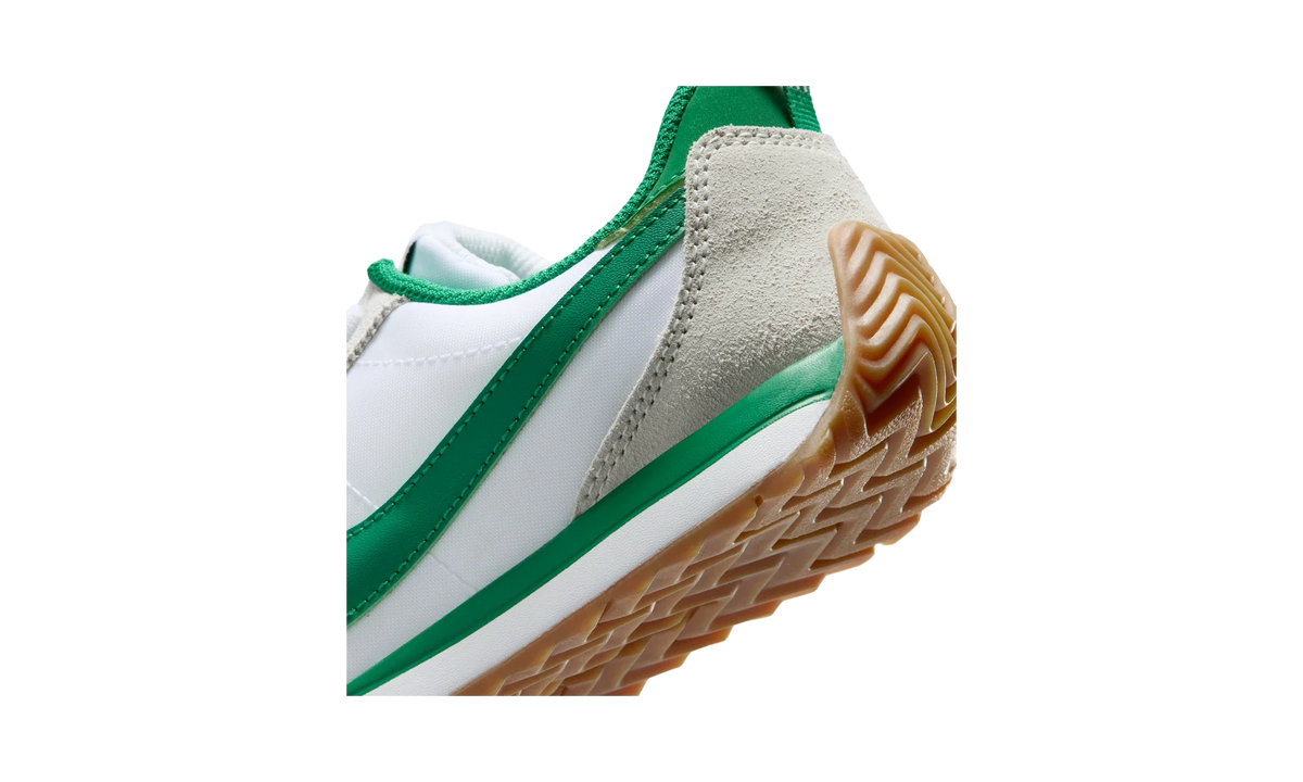 Overkicks - Nike Pacific White Malachite Gum (PS) (IH7379-103) - imagen 8