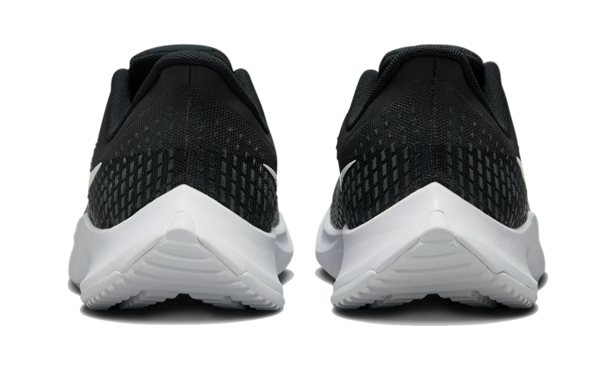 Overkicks - Nike Power Flight Black White (Womens) (FV6290-001) - detalle talon