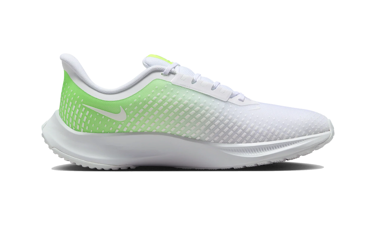 Overkicks - Nike Power Flight Volt White (Womens) (FV6290-700) - detalle suela