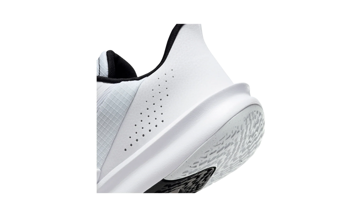 Overkicks - Nike Precision 7 White Black (FN4322-101) - detalle