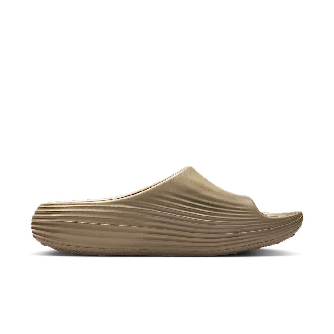 Overkicks - Nike ReactX Rejuven8 Slide Khaki (HV4479-200) - par completo